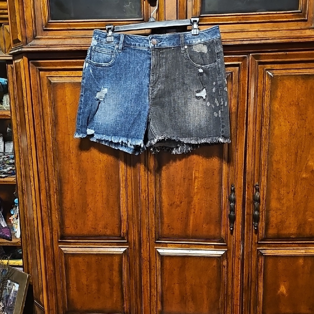 CAbi Two-Tone Blue and Black Distressed Jean Shorts! Sz. 8 - NWOT!